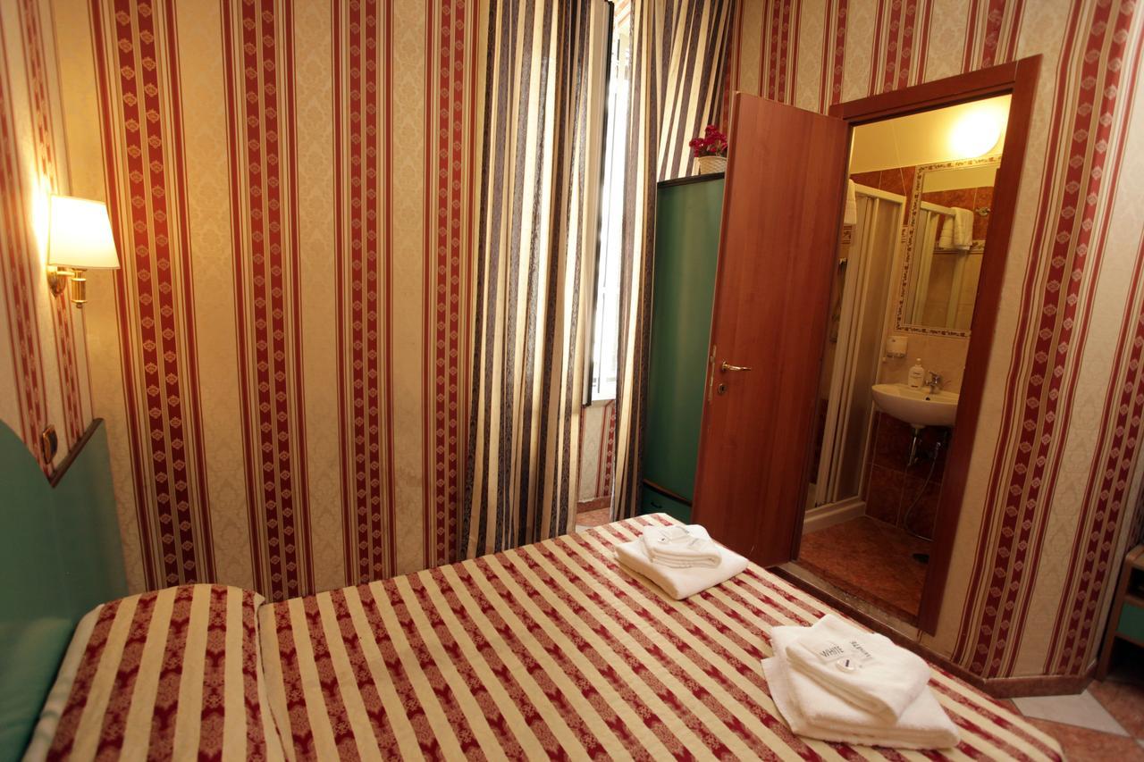 Hotel Hollywood Rome Buitenkant foto