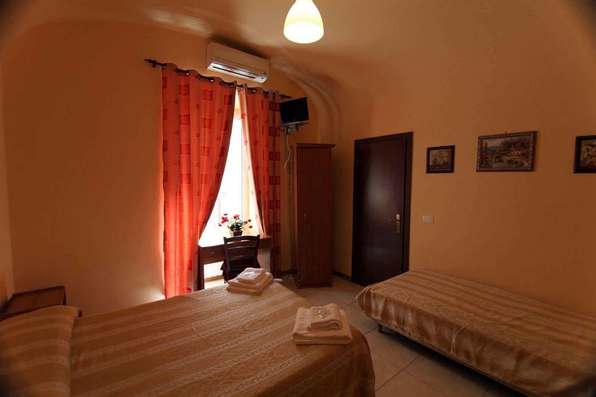 Hotel Hollywood Rome Buitenkant foto